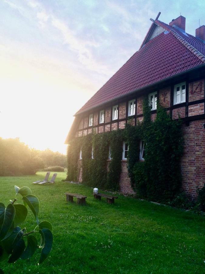 Landhaus Schoenhof Feldberger Seenlandschaft Exterior photo
